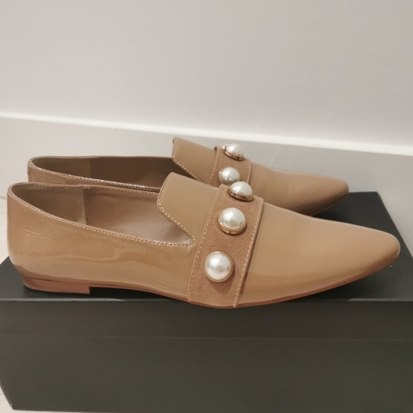 Lord and taylor leather loafers with Faux pearl - Picture 5 of 5